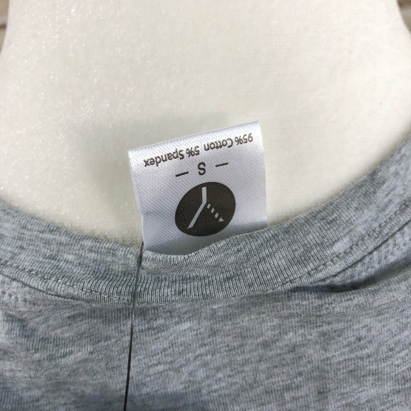 Blackmyth Graphic Top - Picture 6 of 7